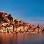 Hébergement de vacances Front In Sibenik-brodarica *