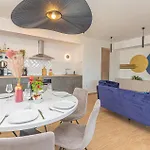 Beach Front Home In Sibenik-Brodarica *