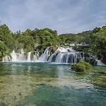 Holiday home Beach Front Home In Sibenik-Brodarica Razine
