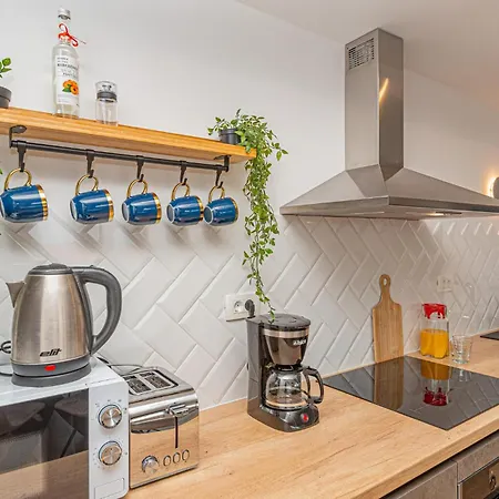 Beautiful In Sibenik-brodarica Razine