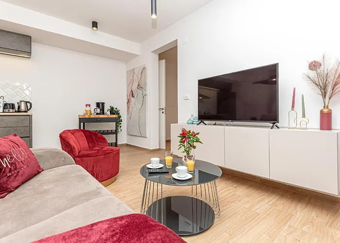 Tatil Evi Beautiful In Sibenik-brodarica