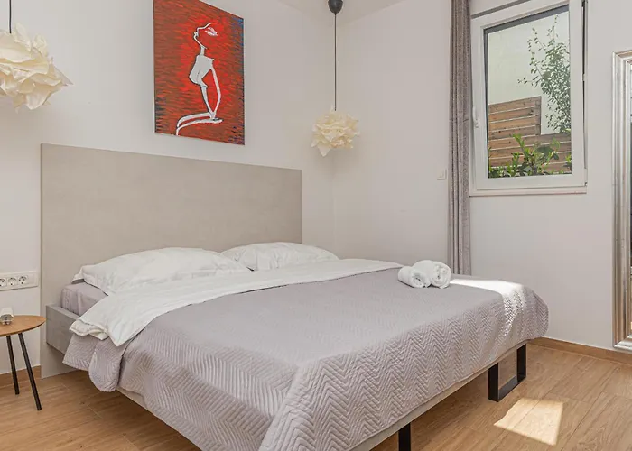 Beautiful In Sibenik-brodarica Razine