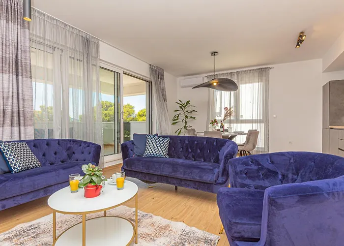 Beautiful In Sibenik-brodarica