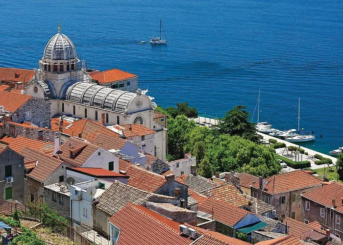 Beautiful In Sibenik-brodarica Tatil Evi